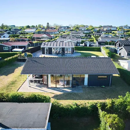 بيت للعطل Grandmas Summer House Rønde